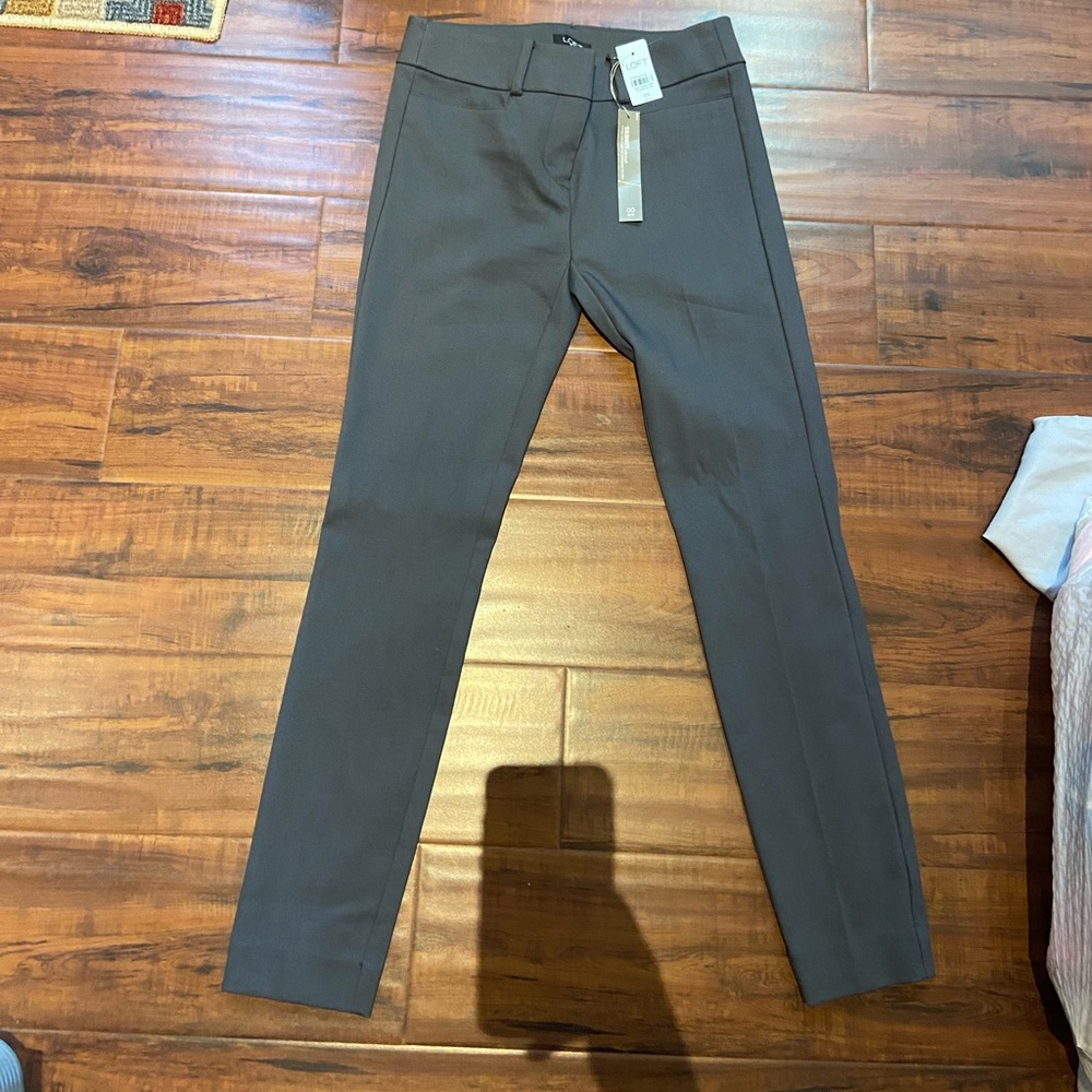 Gray, Loft dress pants, never worn, size 00 petite